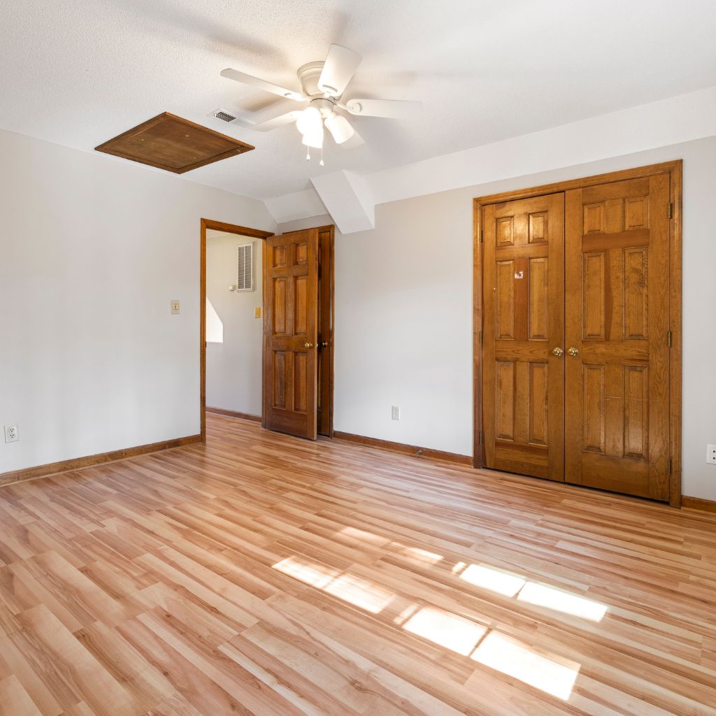 Ontario Flooring Installation Service - no2rich canada inc